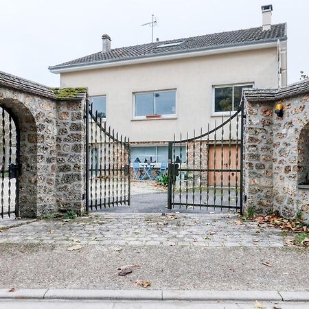 Studios De L'Etang Du Perray Le Perray-en-Yvelines Екстер'єр фото